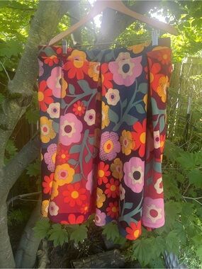 LuLaRoe Crepe Floral Circle Skirt in Red, Pink & Yellow